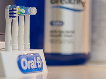 Toothbrush Display